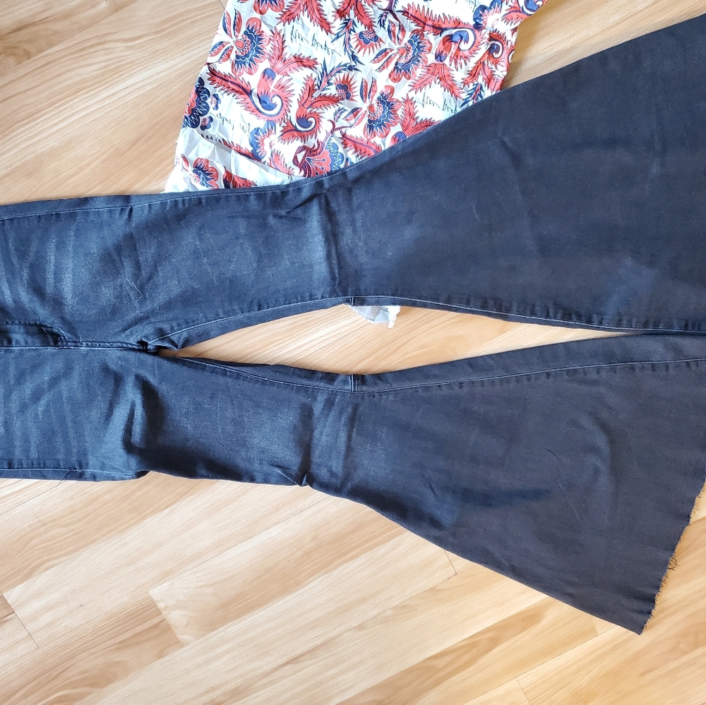 Flare pants - Picture 2 of 2